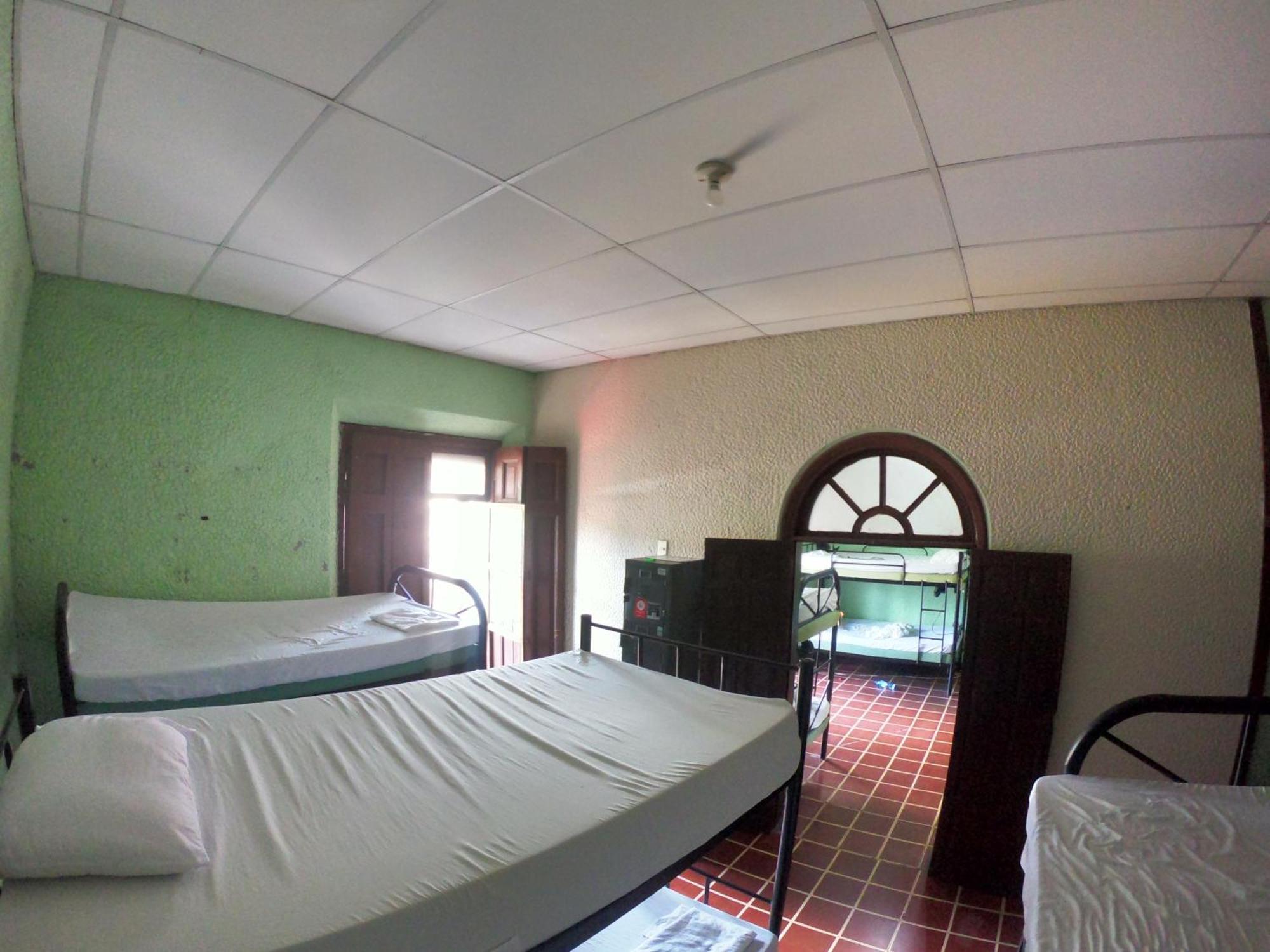 Ricks Hostel Santa Ana Zewnętrze zdjęcie