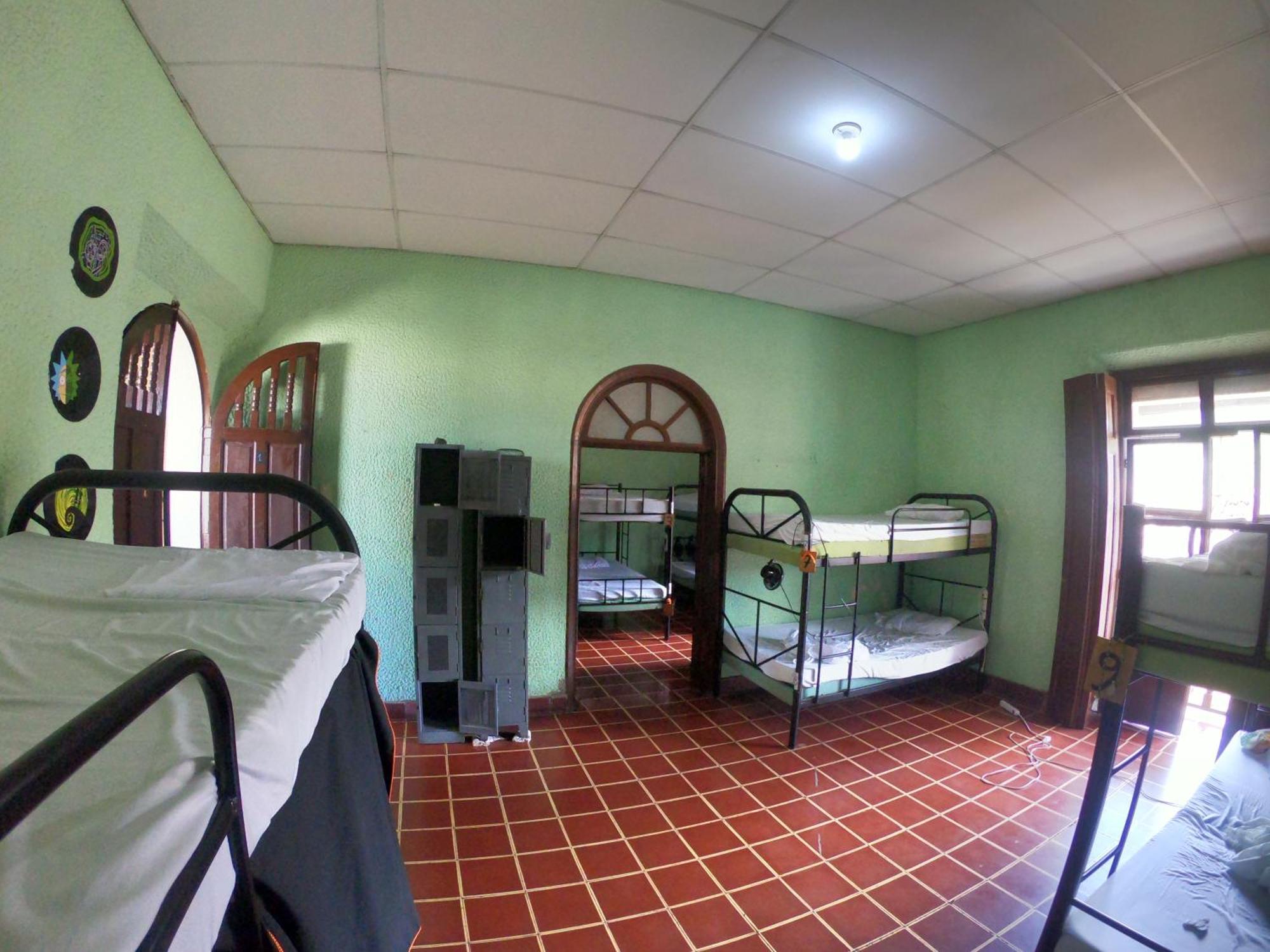 Ricks Hostel Santa Ana Zewnętrze zdjęcie