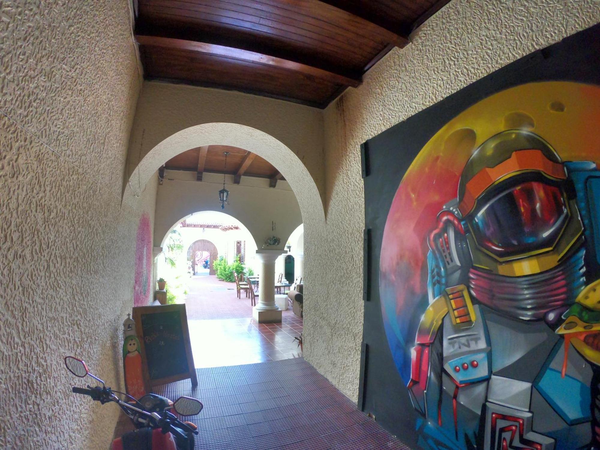 Ricks Hostel Santa Ana Zewnętrze zdjęcie